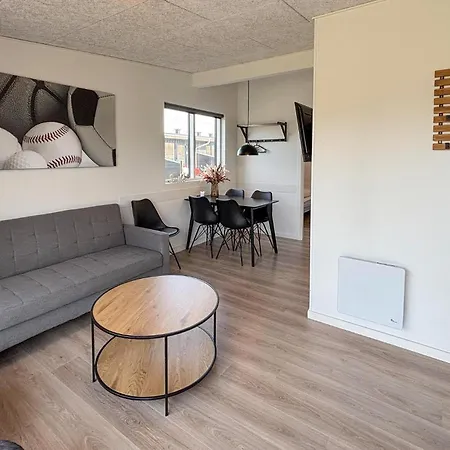 Stunning In With Indoor Swimming Pool *