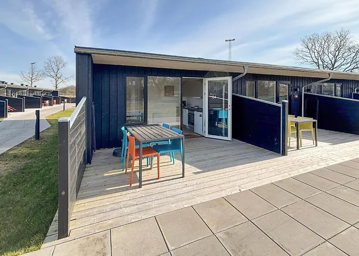 Stunning In With Indoor Swimming Pool Apartamento *