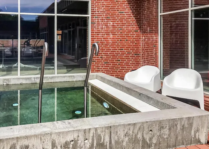 Stunning In With Indoor Swimming Pool *